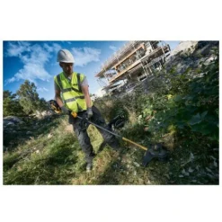 DeWalt - Coupe-bordures/Débrousailleuse XR FLEXVOLT 54V 3Ah Li-Ion Brushless 38cm - DCM571X1 8 DeWalt - Coupe-bordures/Débrousailleuse XR FLEXVOLT 54V 3Ah Li-Ion Brushless 38cm - DCM571X1 -Promos Jardin Noble Magasin 7212506 3
